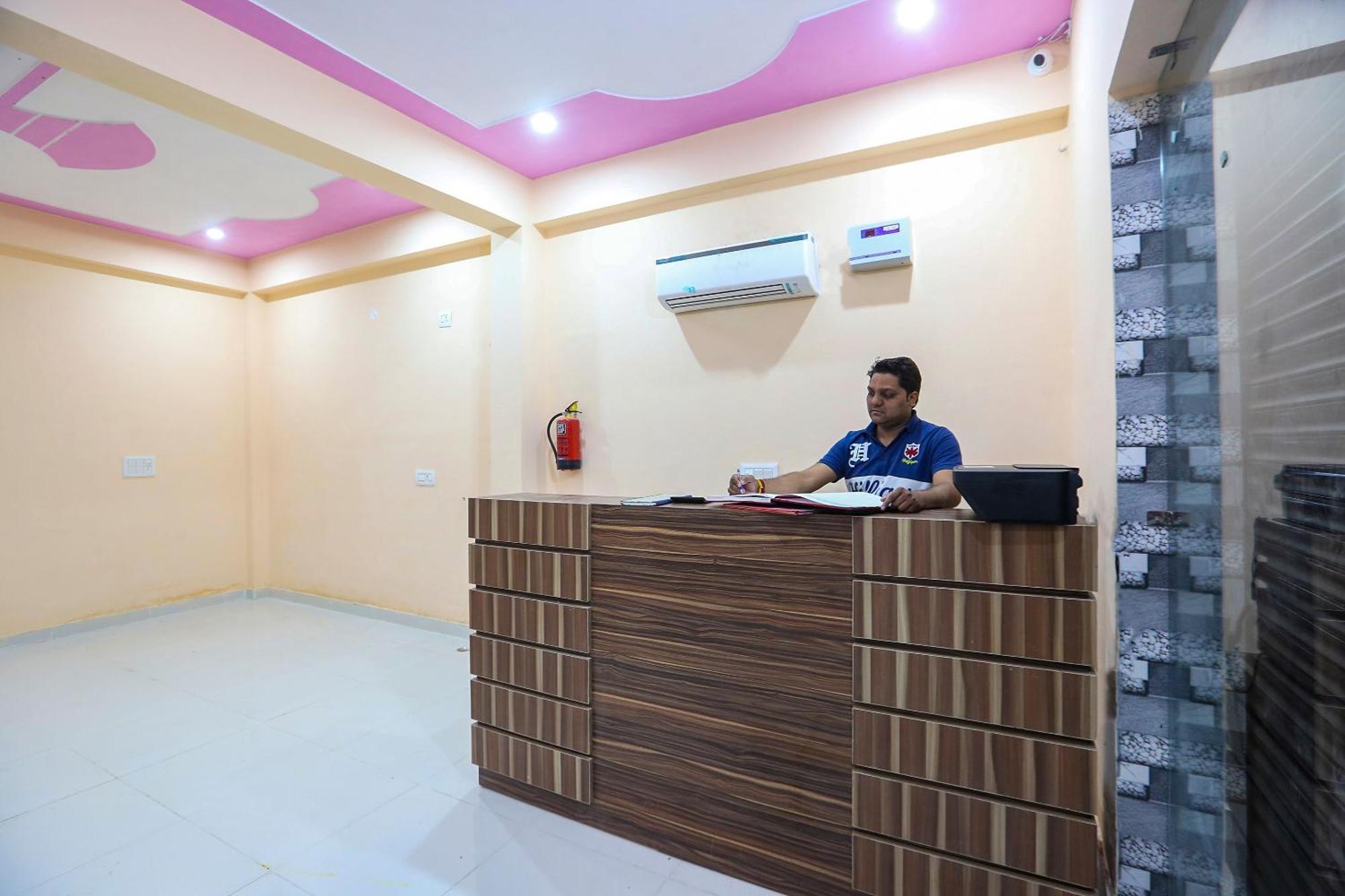 Hotel O Royal Villa Gurgaon Luaran gambar